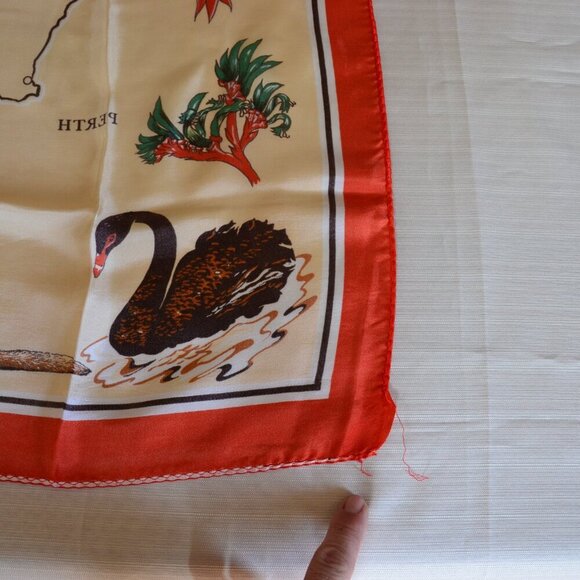 Vintage Australia Souvenir Scarf - Picture 10 of 11